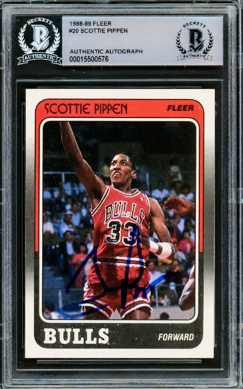 Men's basketball card team gear set -Scottie Pippen Autographed 1988-89 Fleer Card #20 Chicago Bulls Beckett BAS #15500576