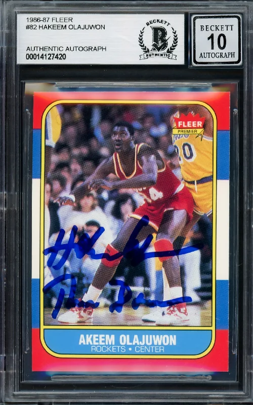 Men's basketball card custom layout -Hakeem Olajuwon Autographed 1986-87 Fleer Rookie Card #82 Houston Rockets Auto Grade Gem Mint 10 "The Dream" Beckett BAS #14127420