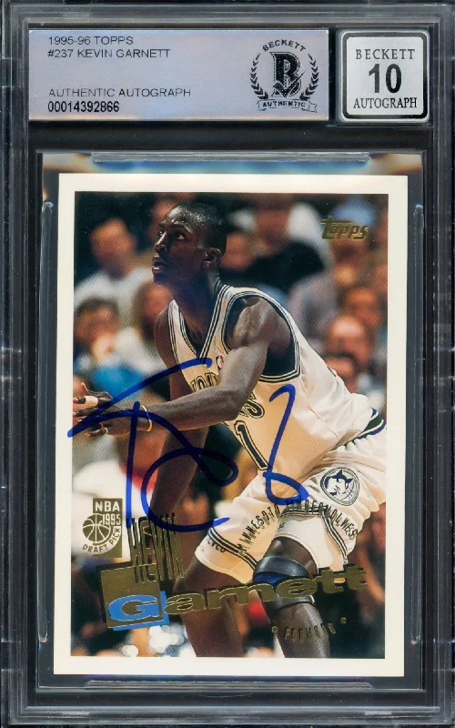 Men's basketball card performance series -Kevin Garnett Autographed 1995-96 Topps Rookie Card #237 Minnesota Timberwolves Auto Grade Gem Mint 10 Beckett BAS Stock #215496